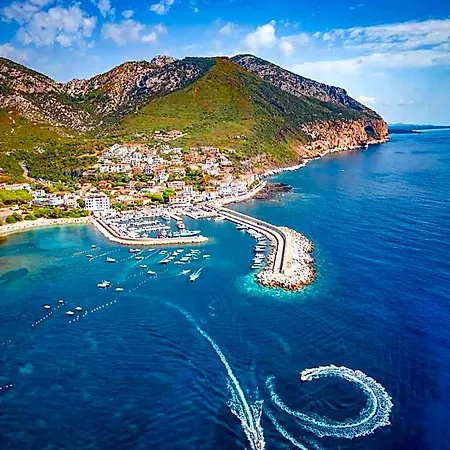 Cala Luna Bed & Breakfast 3*