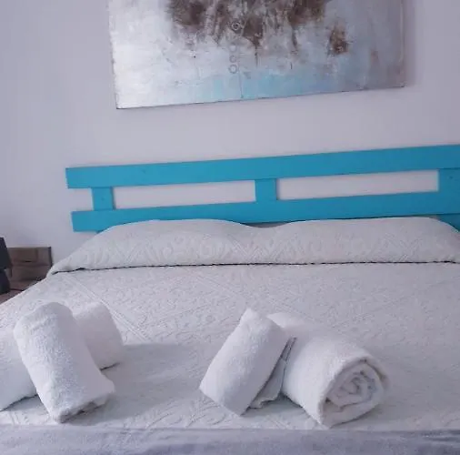 Cala Luna 3* 卡拉古诺内